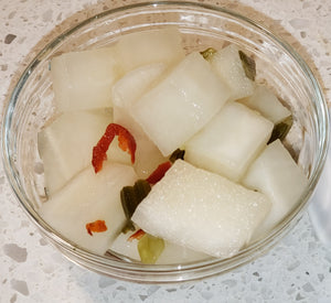 Korean Pickled Radish (Mu Jjangajji)